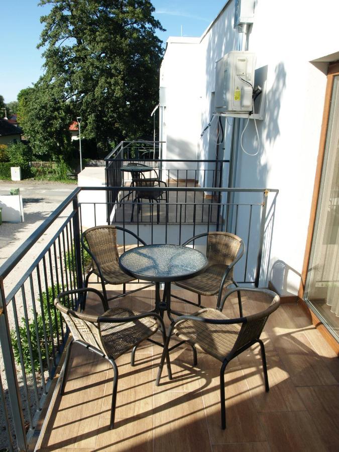 Garden Club Panzio Bed & Breakfast Balatonmariafurdo Luaran gambar