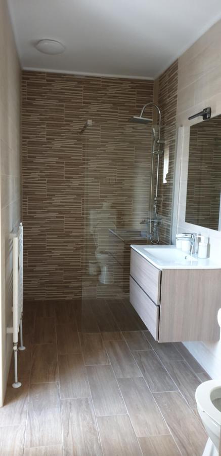 Garden Club Panzio Bed & Breakfast Balatonmariafurdo Luaran gambar